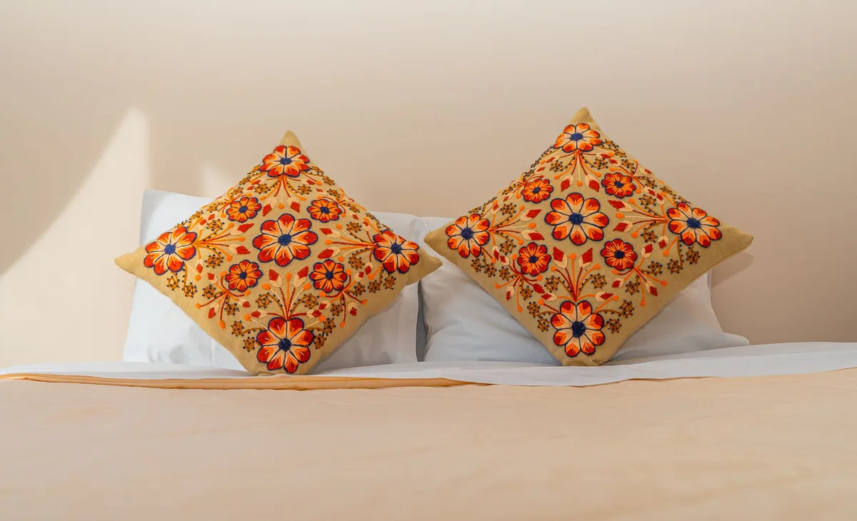 روکوسنی سوزن‌دوزی بلوچ